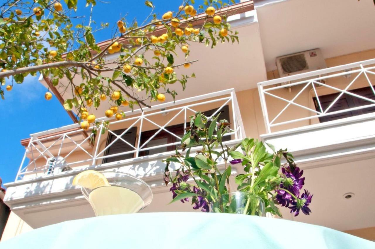 Platanos  Dorothea'S Villa מראה חיצוני תמונה